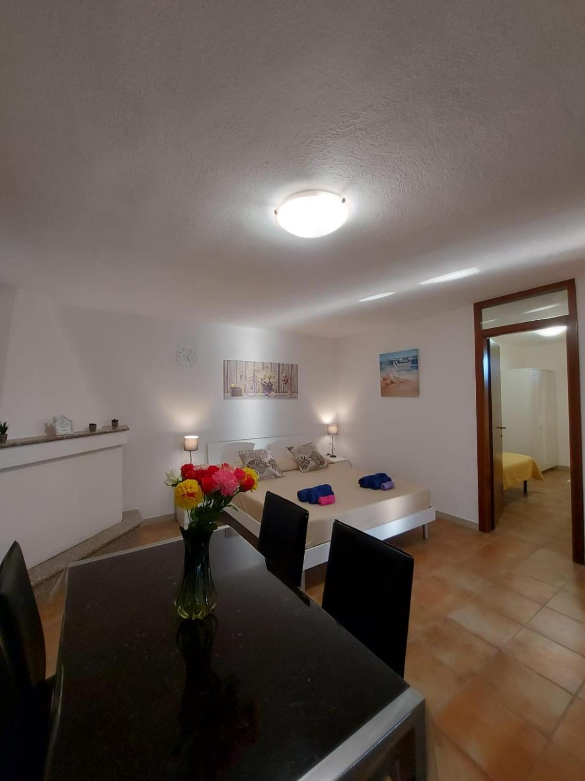 Sa Domu Villa Quartu SantʼElena Buitenkant foto